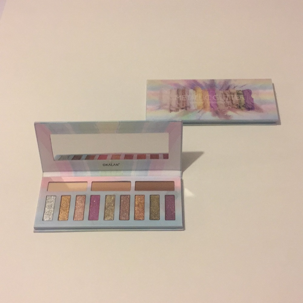 Game changing metallic glitter eyeshadow palette
